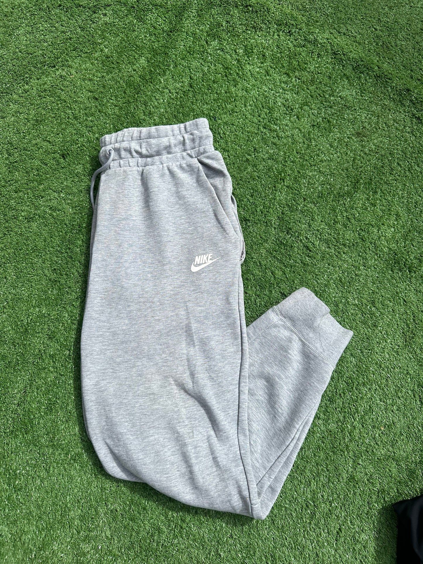 Nike Track Pants Grey (M)